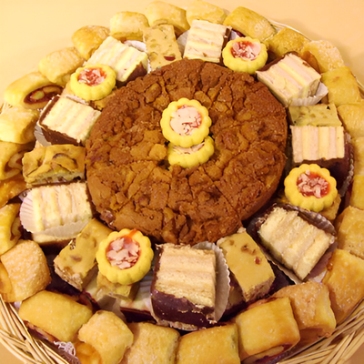 Honey Coffee Crumb Cake Bakery Tray with Honey & Apple #6851