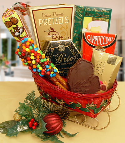 St. Nick Santa's Sleigh #8002  "Picture Shown Largest Size"