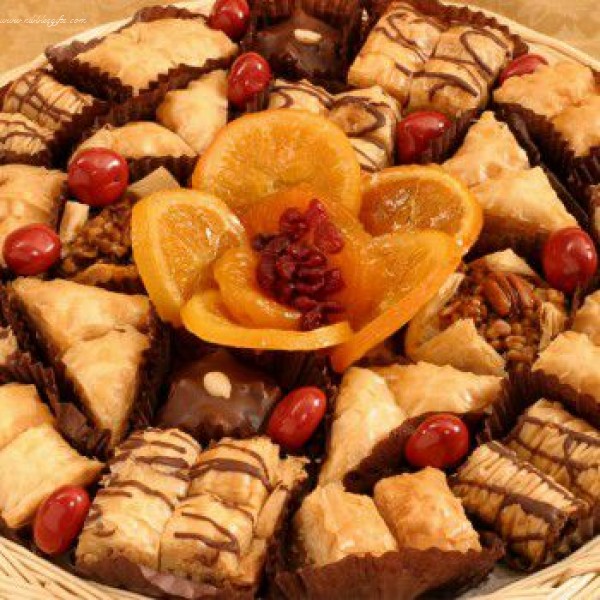 Glazed Fruit & Baklava Pastry Gift Tray 5332